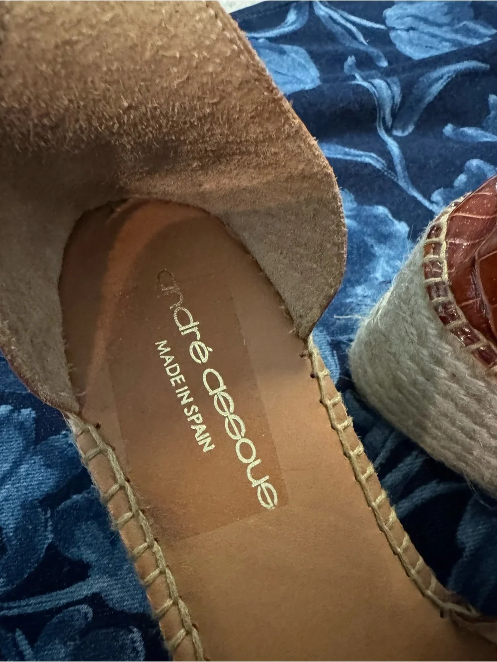 Andre Assous Brown Croc-Embossed Espadrille Wedge Sandals Made in Spain